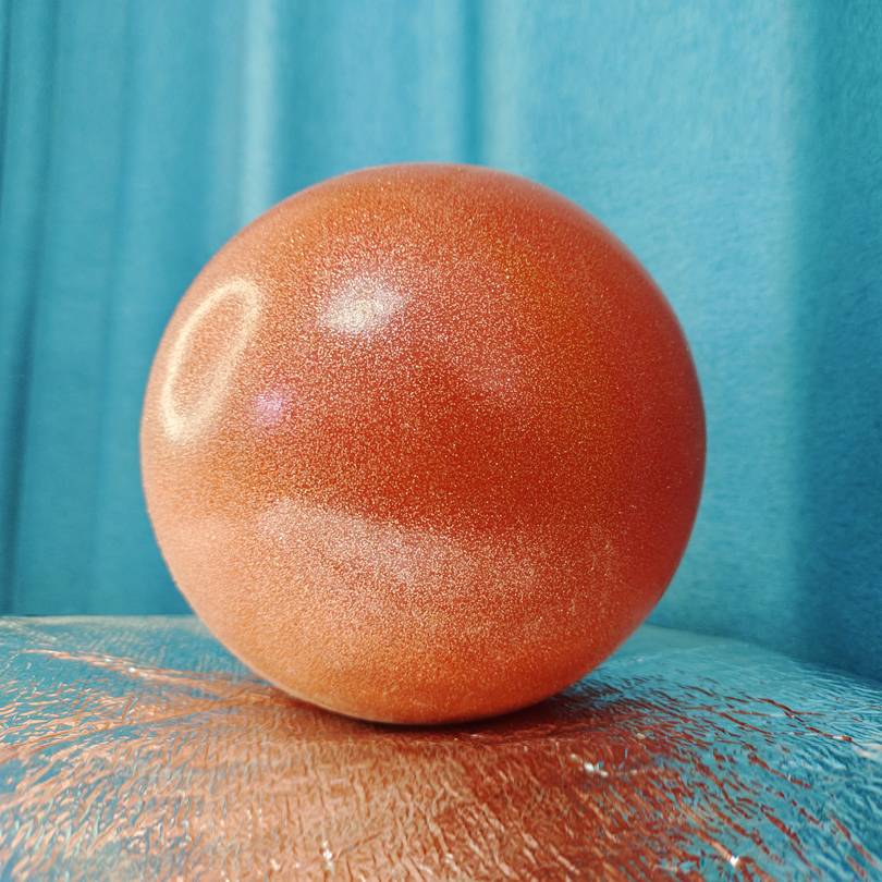 18 cm in diameter and orange red