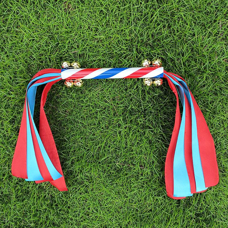 Twenty centimeters of red and blue