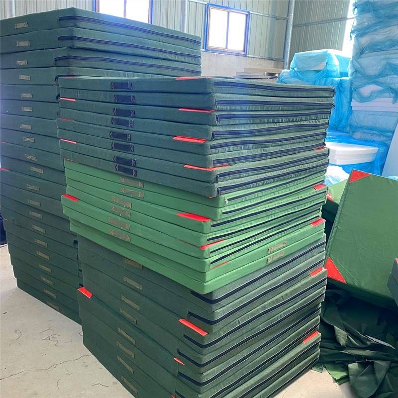 Hainan stands up on a cushion cushion sponge pad student middle school entrance examination special sports test folding children's training gymnastics pad