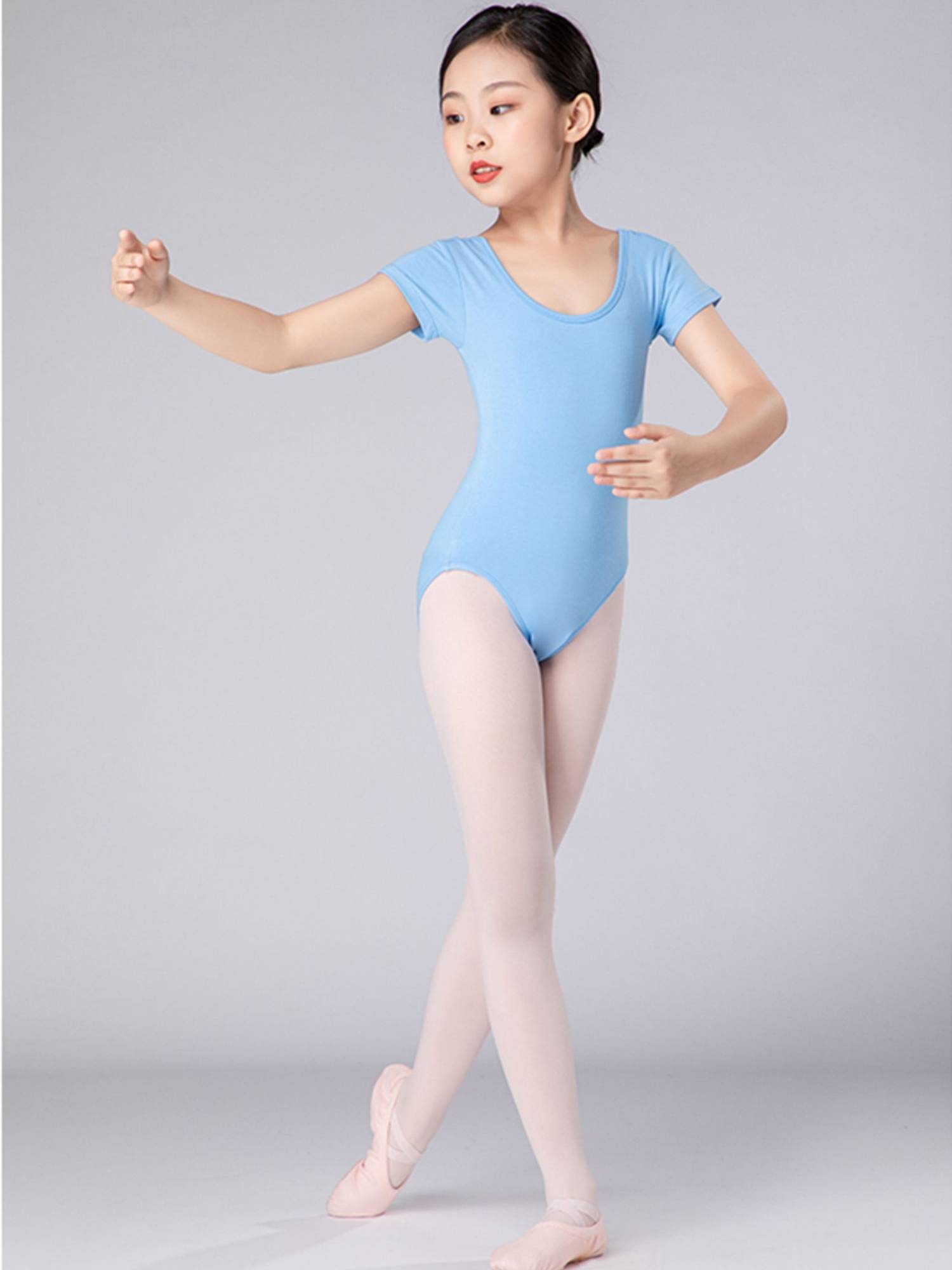 The short sleeves of Tansigo's whole-tamped children's dance clothes are Chinese ballet exams