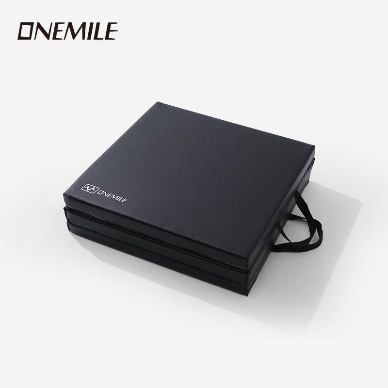 Fitness three -fold cushion folding pad sound insulation thickened men and women training upper lying on the side of the way to prevent slippery gymnastics