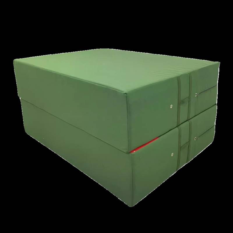 Empty sponge pad jumping and folding, stubborn sports gymnastics training Taekwondo climbing martial arts dance protection mat