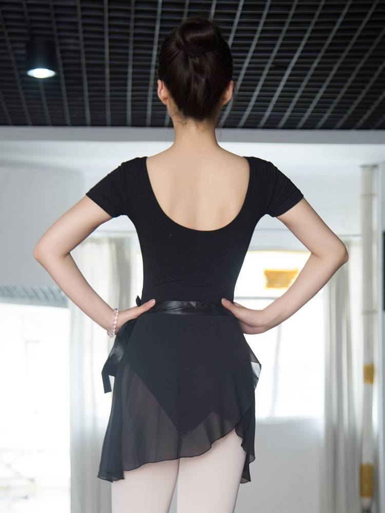 Ballet lycean gymnasium, adult short-sleeve dance, lymph lymph lycée