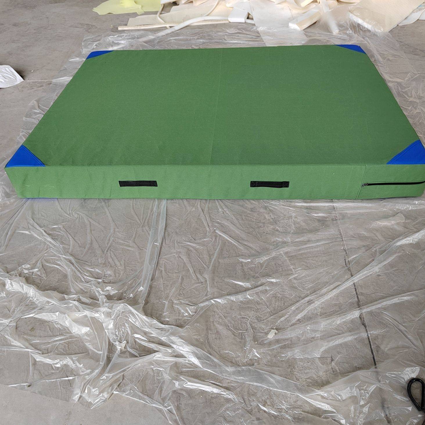 Empty sponge pad sports training high -folding gymnastics protection climbing thickened dance pad