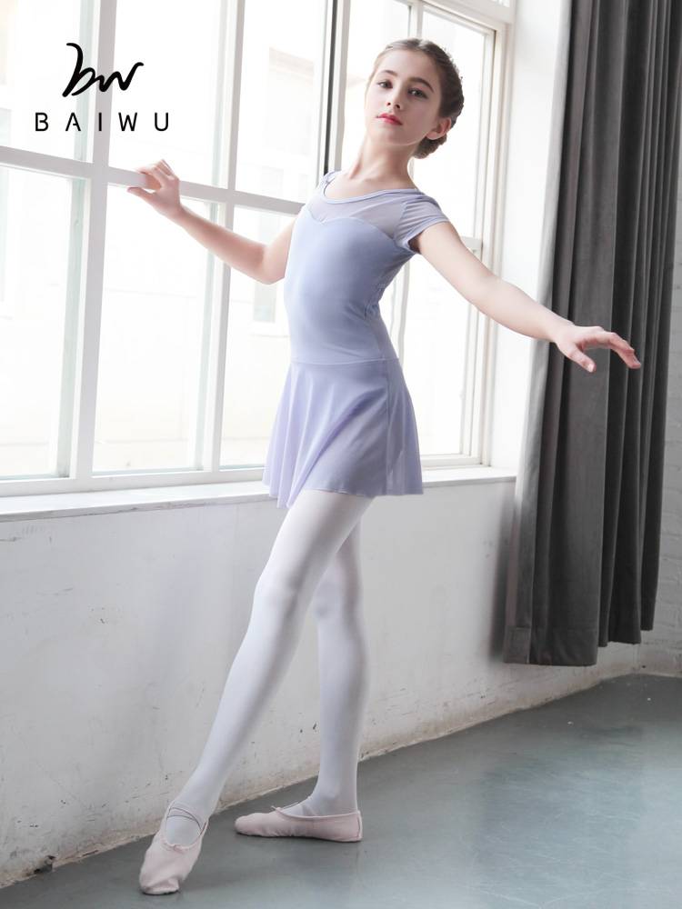 ♪ The baby ballerina ♪