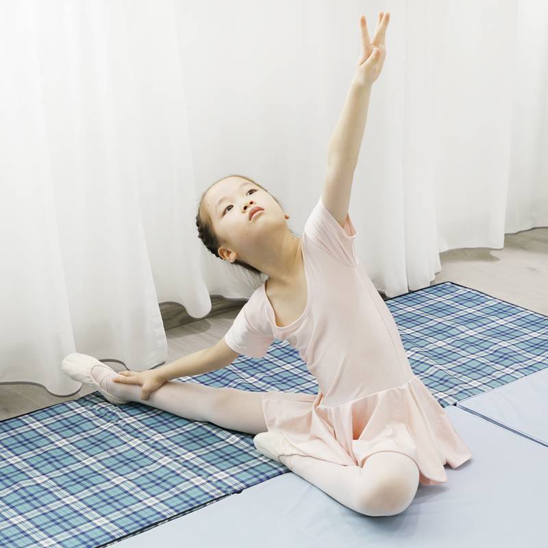 Children's thickened home useful foldable yoga cushion juvenile fashion dancing girl practice dance practice pads simple gymnastics pad