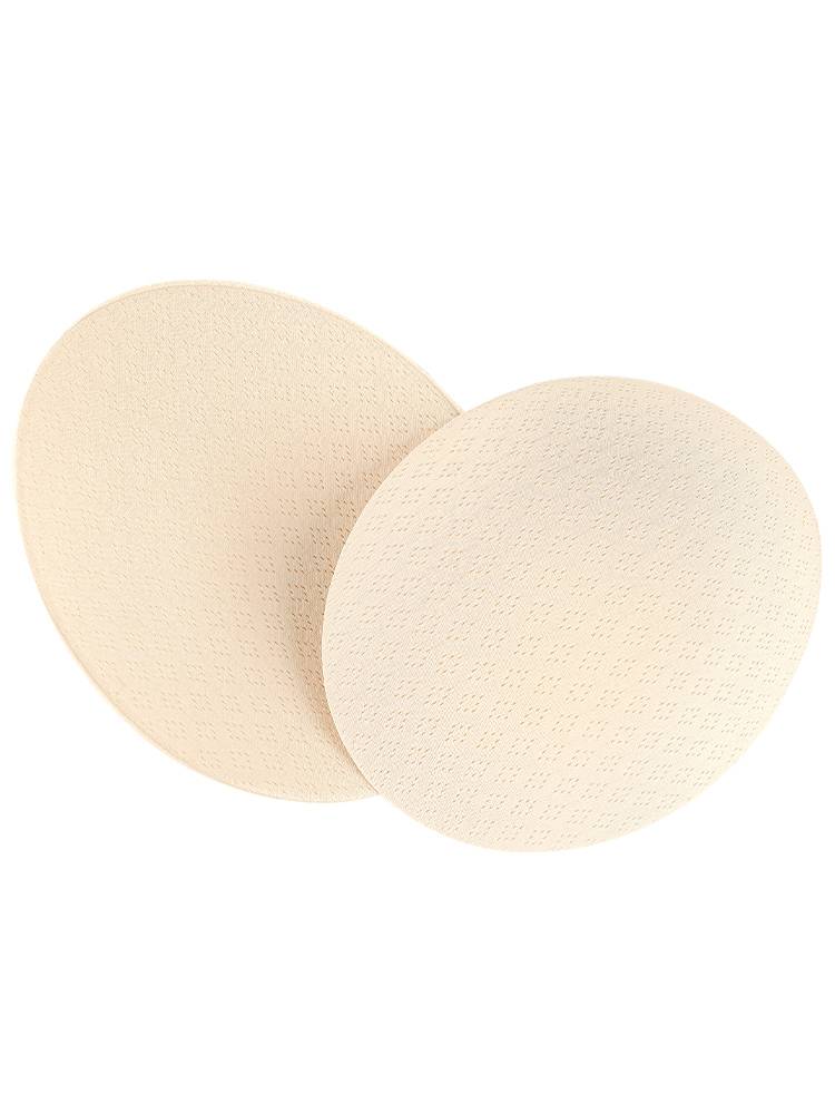 Children with adult bras and dance suits can wash their vests