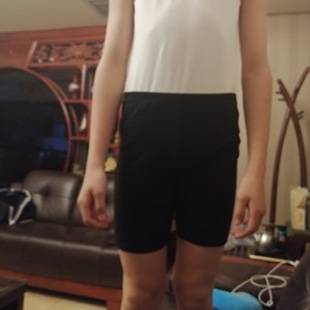 It's a French Sansha child dance dress for boys and girls, and it's a troupe of ballet shorts