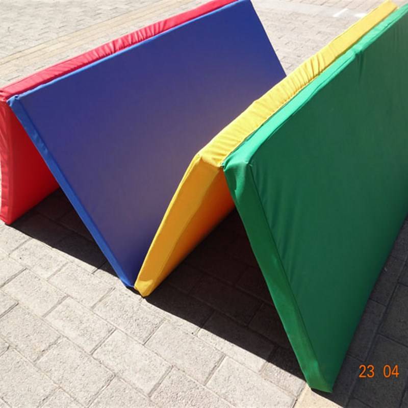 Gymnastic pads Four folds color dance pad multi -fold sponge pad gymnastics training mats children's dance practice cushion