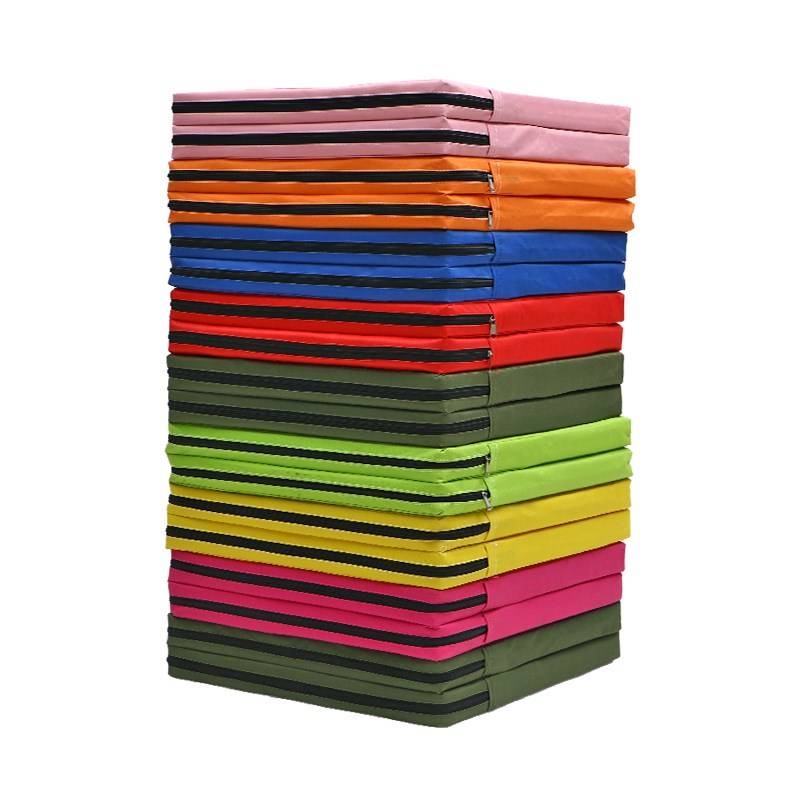 Start up in a sports cushion, a special gymnastics cushion, folding children's dance exercises, pads of sponge leather