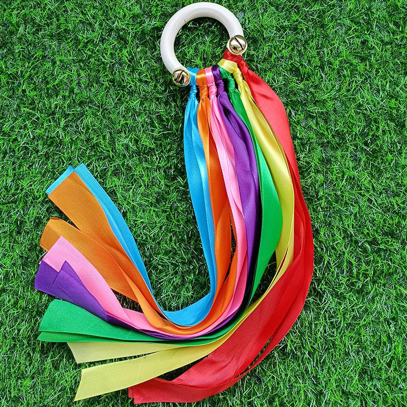 The ribbon is 50 cm long and two bells long