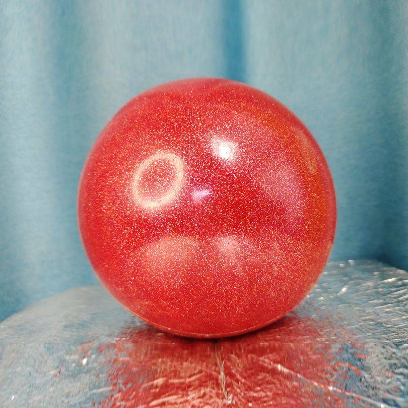 18 in diameter and red in the airway