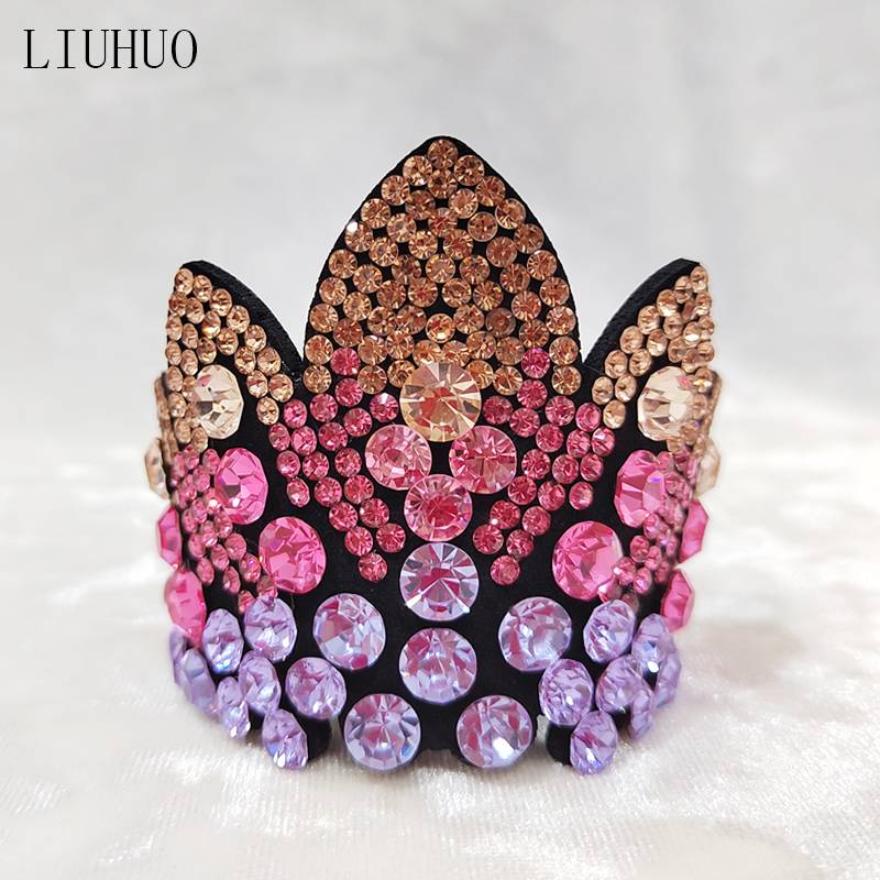 ♪ LIUHUO ♪ ♪ THE GIRLS WITH THE CROWN ♪
