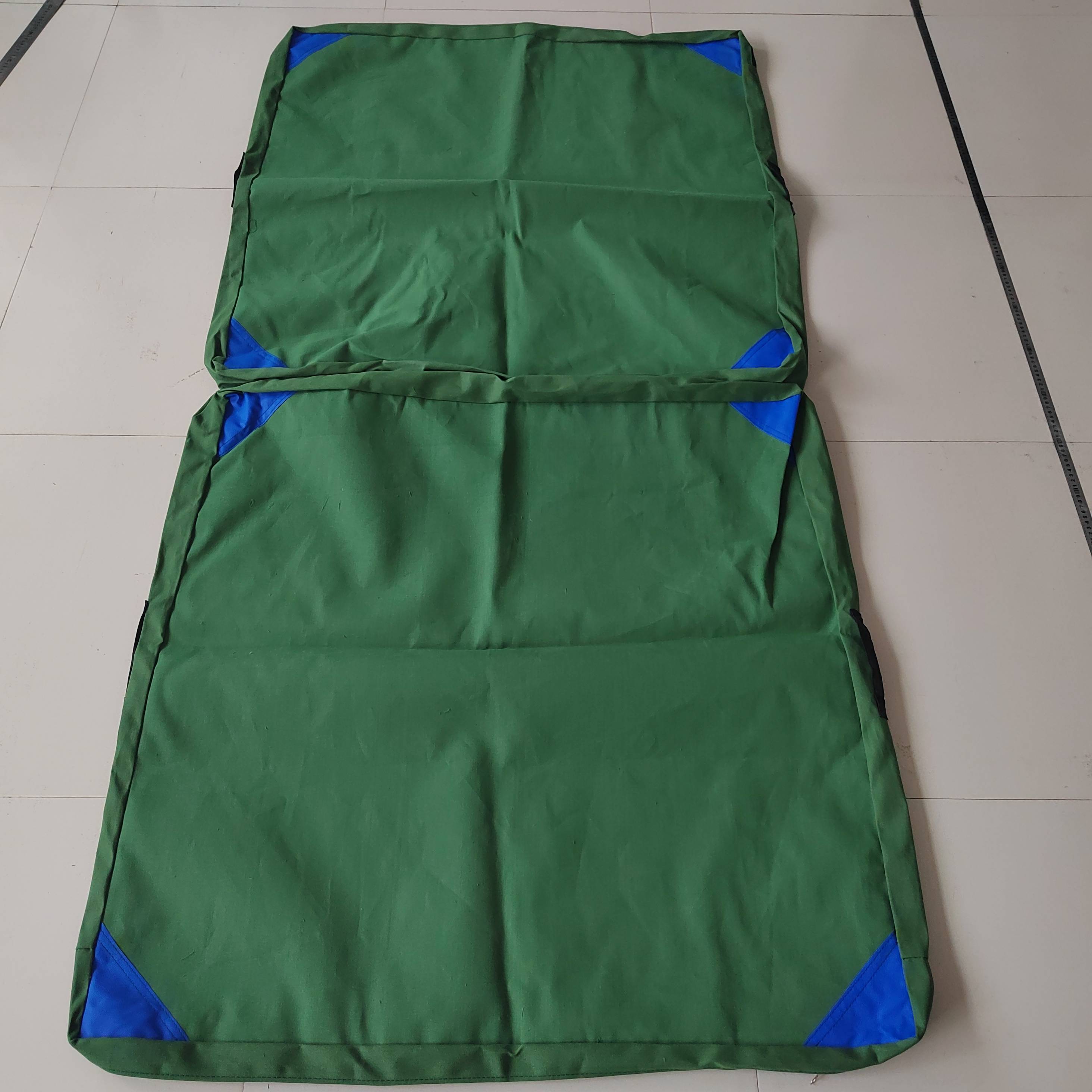 200 × 150 × 20 folding