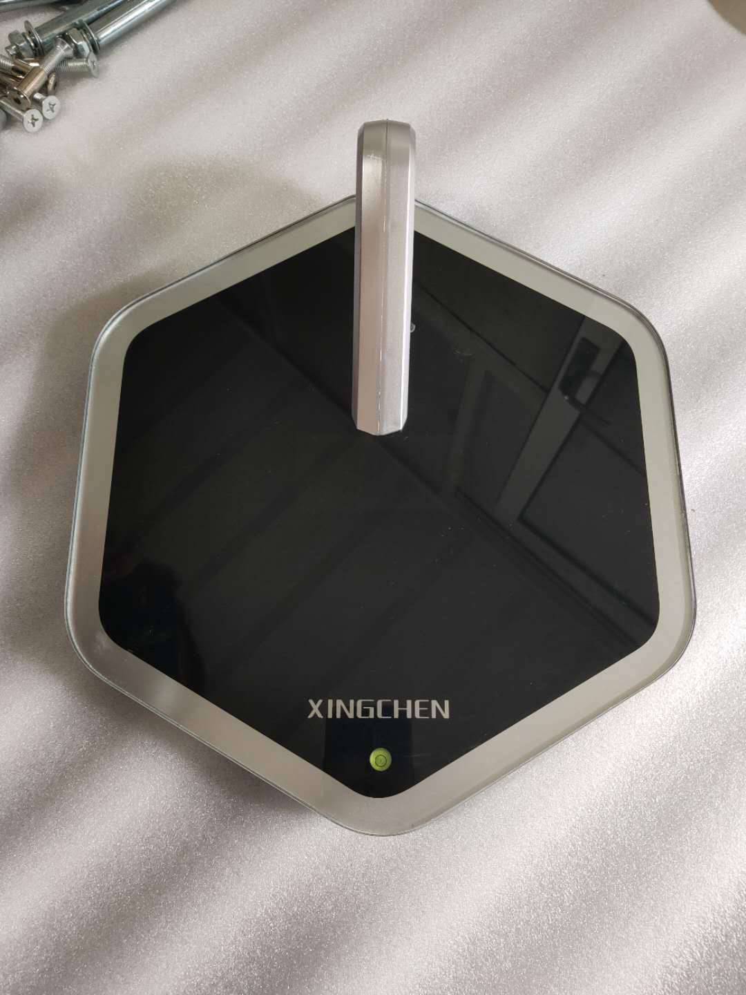 Height and weight scale