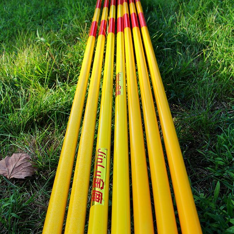 Standard four -meter long school track and field jumping crossbar aluminum alloy material thick glass fiber fiber carbon steel jumping pole