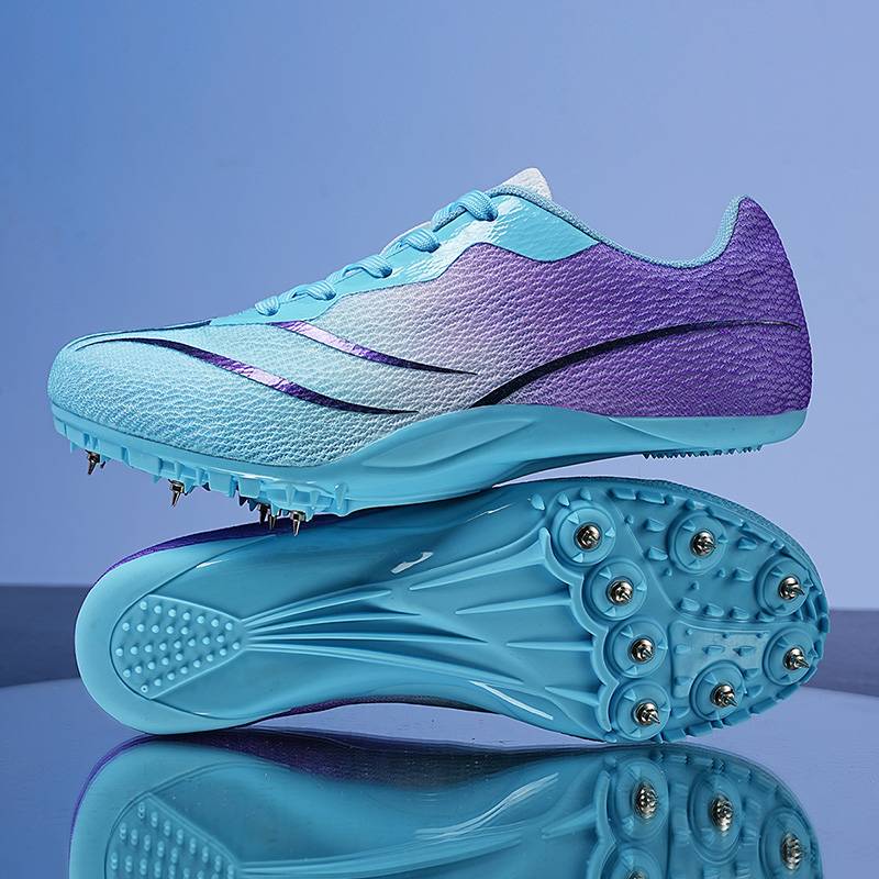 Nail-shoe sprinting for girls
