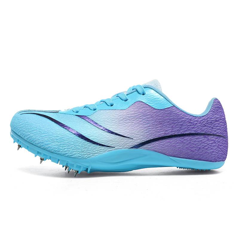 Nail-shoe sprinting for girls