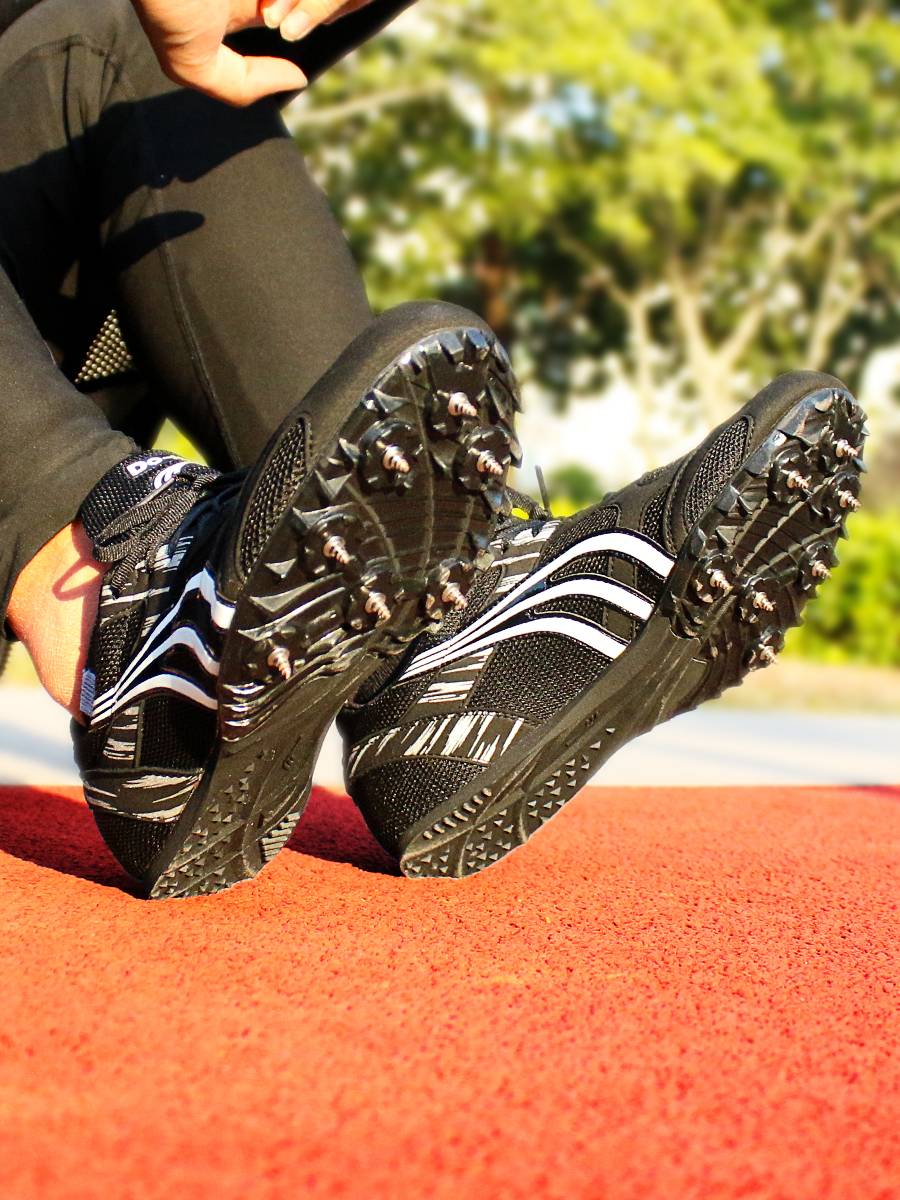 Duwei's nail shoes track and field sprint shoes male jump high shoe official genuine nail shoes jump far professional training shoes PD2510