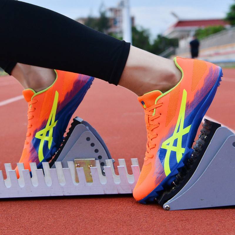 Huaqiang back force nail shoes track and field sprint men's 7 -nail network physical examination four third -level long jump high jump competition training