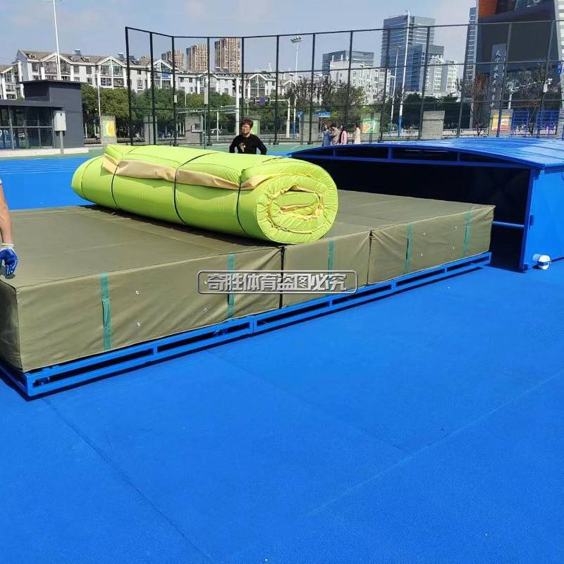New product jump high sponge pad protective shed track and field Equipment aluminum alloy jump high -back sponge treasure storage room