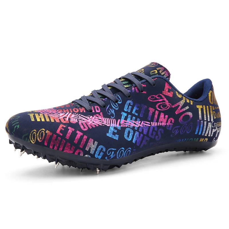Scrambling shoes for boys and girls in high school