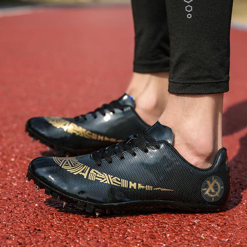 Nail-shoe sprinter, 1,500 metres of professional body-snatching, girl-boy-scratch-scratch-scratching