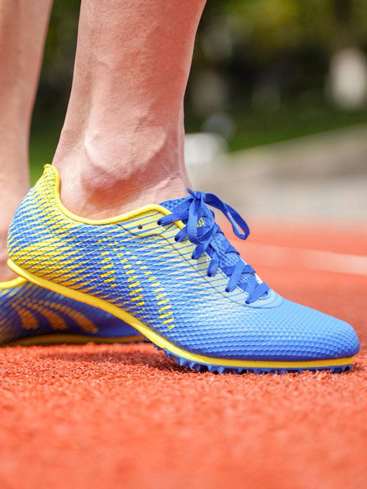 Dorwa -Dip Shoes Middle Soy Shoes Men and Female Students High School Entrance Examination Track and Field Racing Racing Running Disted Nail Shoes PD2510