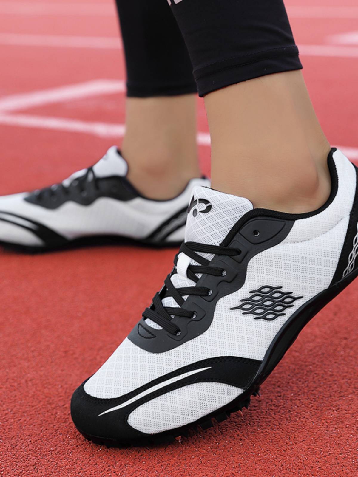 New nail shoes, track and field sprint men's professional remote nail shoes sports birthday competition mid -long running special female running shoes