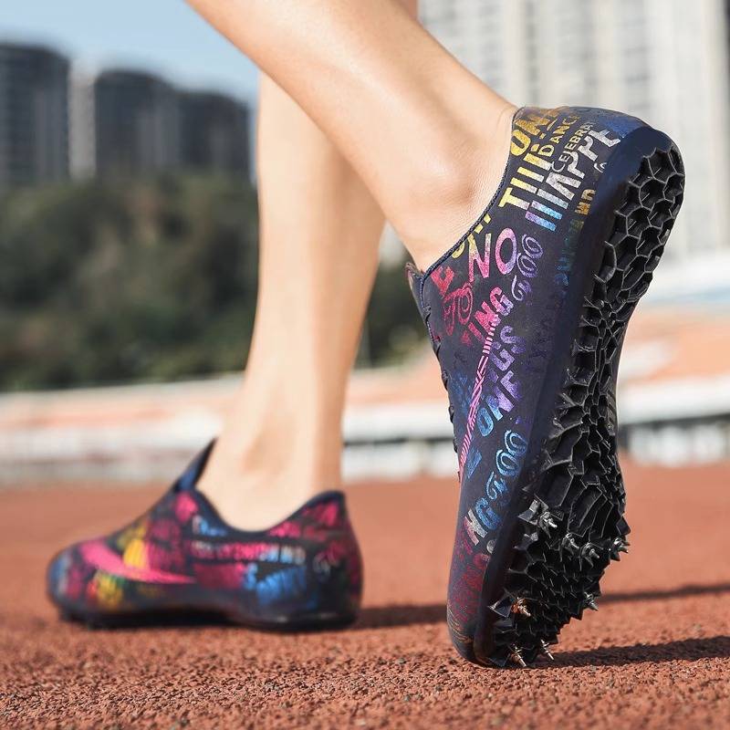 Nail-shoe sprinter, male and female, 2023, training children with nail-shoes and track-shoes to jump high shoes