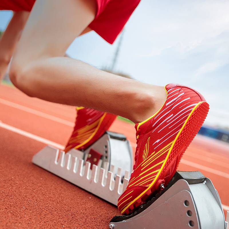 Three -level long jump 7 nails running shoes women's tide track and field student sprint non -slip men's competition professional steel nail shoes