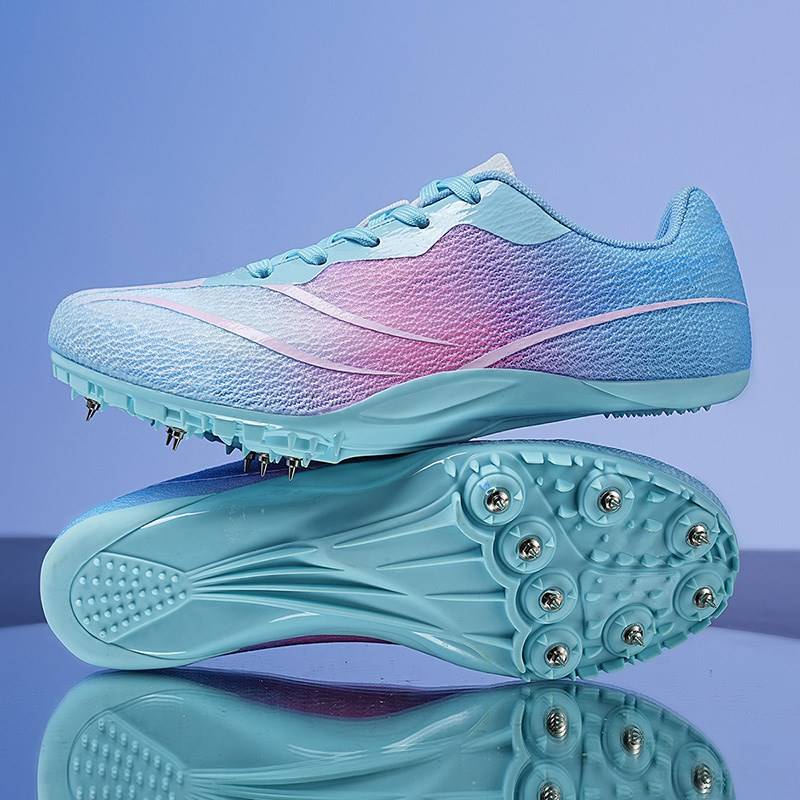 Nail-shoe sprinting for girls