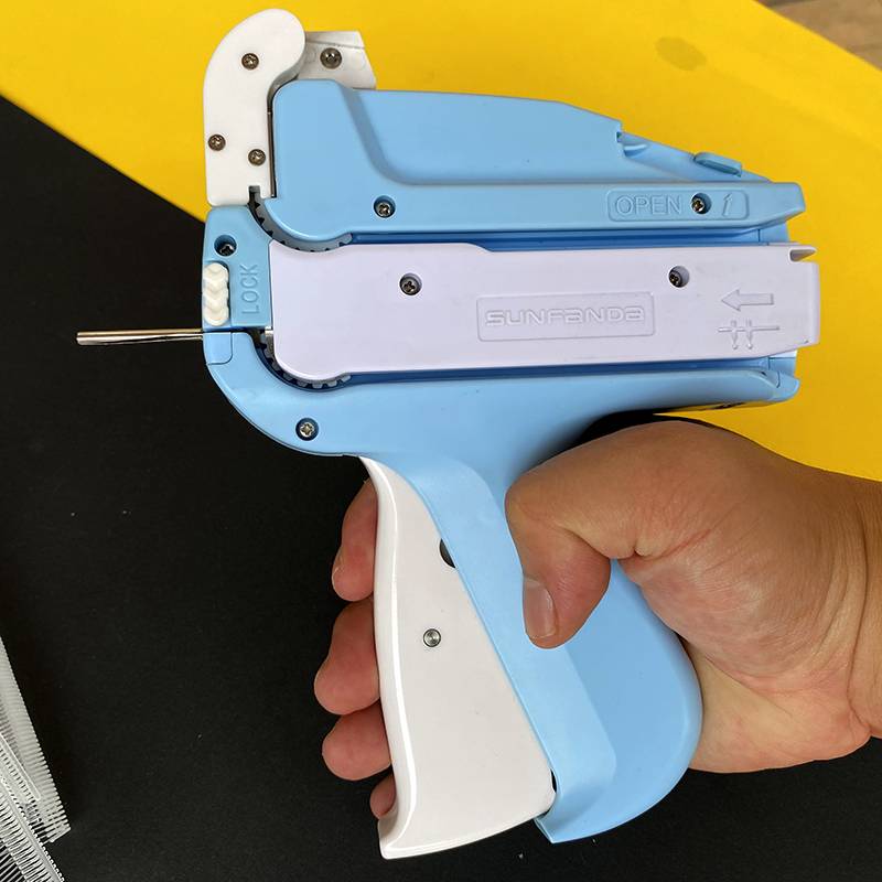 New mother -in -law buckle gun (send 2000 sets of ring rubber needles)