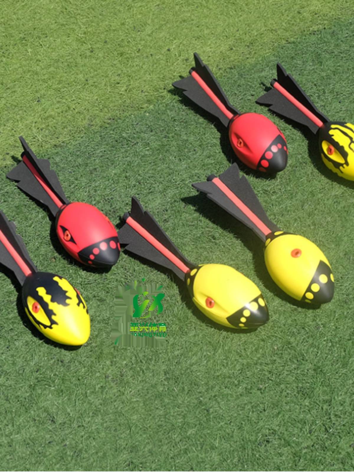 School children with whistle fish torpedo javelin, soft javelin, throwing quasi -child track and field elementary school kindergarten sports device