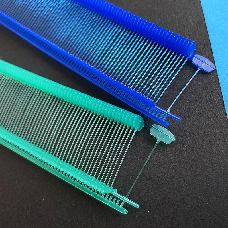 Color Gongcong Jelsi Needle Tagogle Glipper Big Gasplastic Puerants Red yellow green trademark Gun Plastic buckle labels