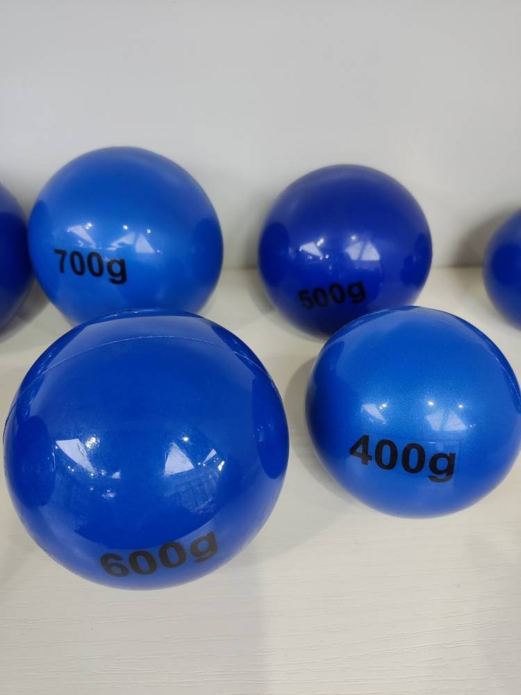 600 grams of blue