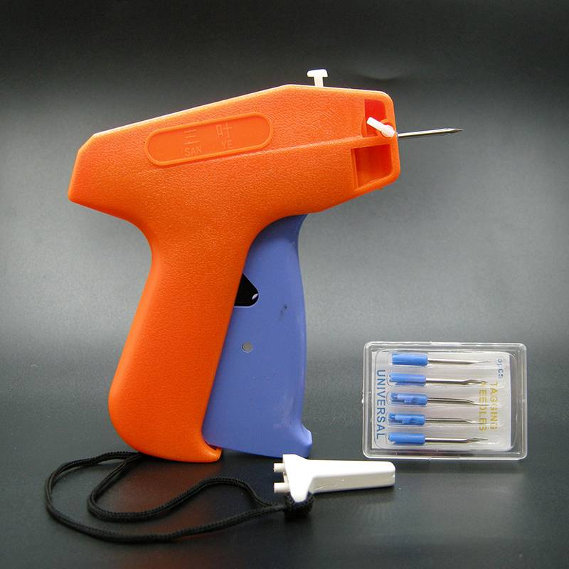 Playing a crane gun label gun trademark gun, a coordinate gun, the socks gun, the rough rubber needle gun