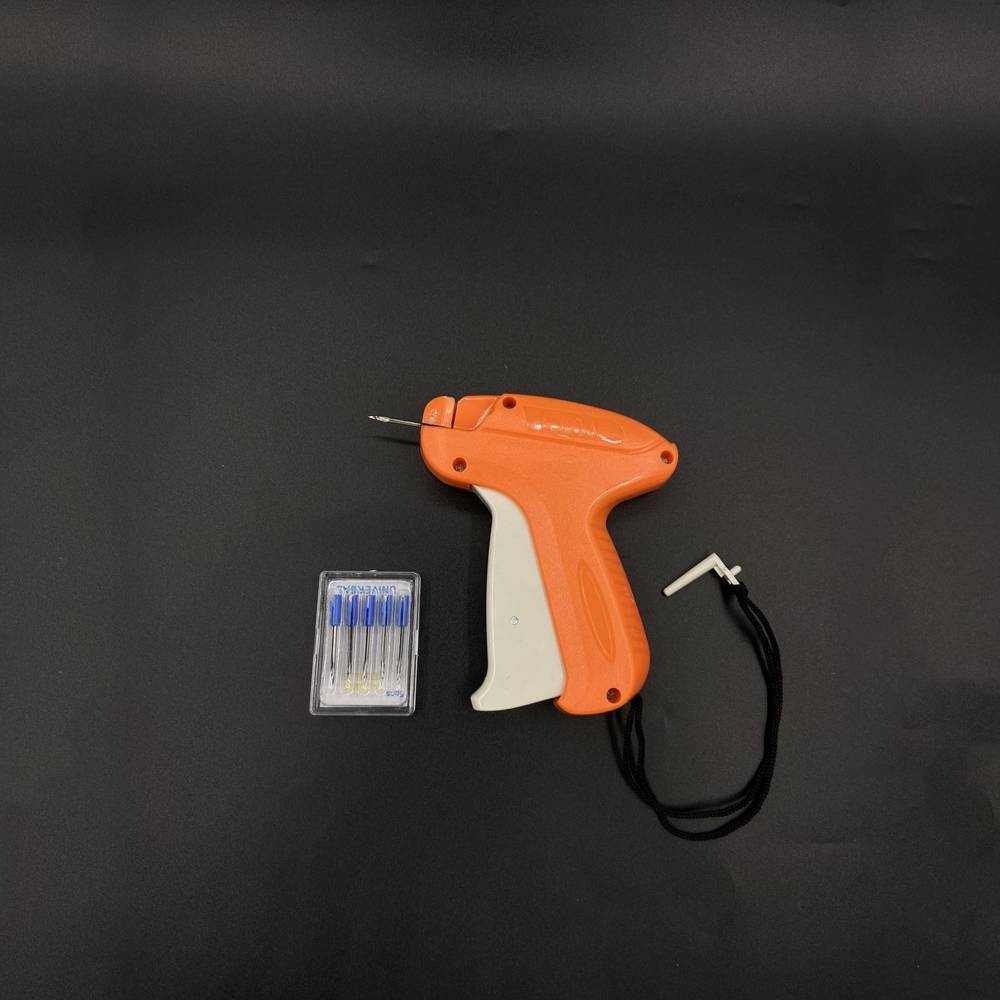 Lion tag gun clothing coarse gun trademark orange tag, shoe socks, bags, coordinate gun supporting rubber needles