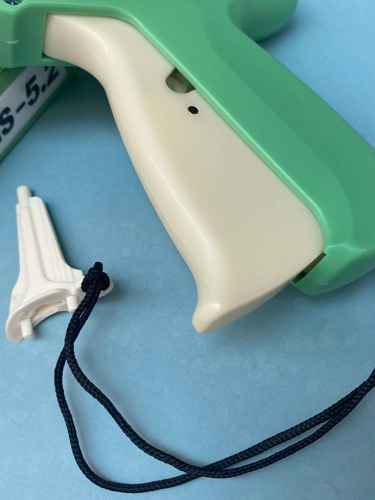 Extend the tag gun needle 5.2 5.7 cm thick towel gloves and rough needle label Jinwu product crown needle