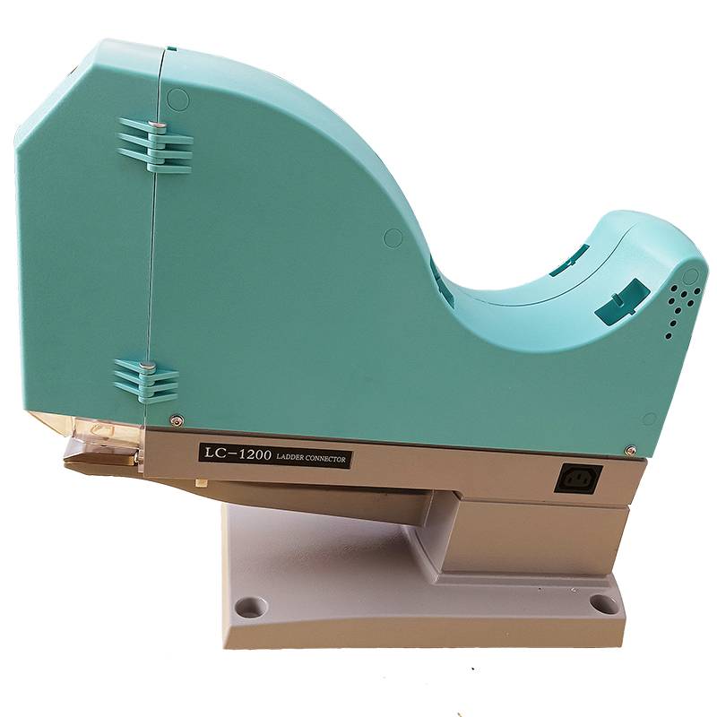 Jeans booked a waist card machine rubber needle machine clothing waist card lumbar binding machine trapezoidal plastic nail sealing machine