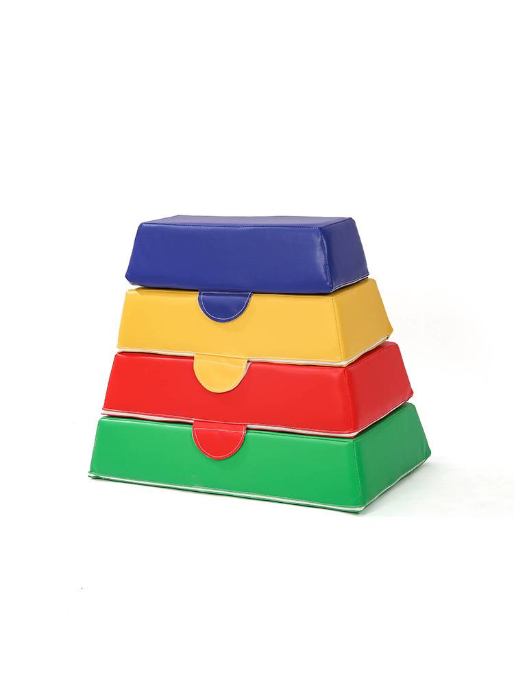 Kindergarten Early Education Software Jumping Box Children Anshima Goat jumps and jumps and jumps.