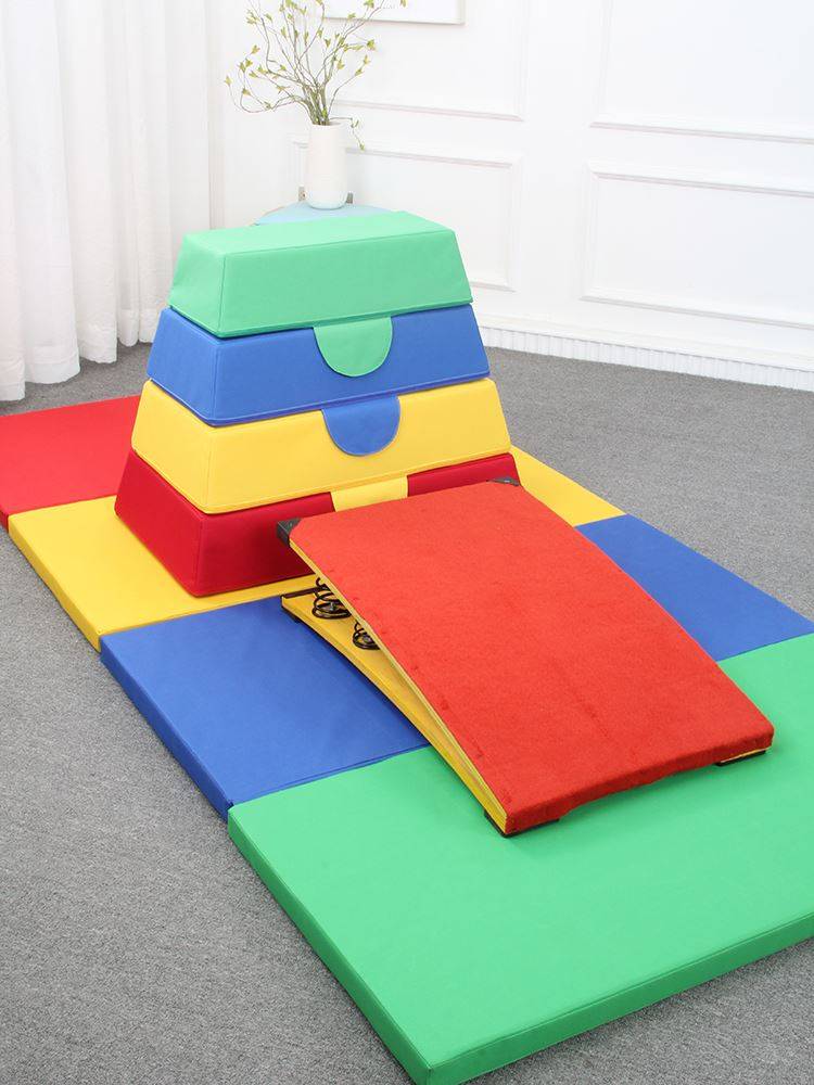 Children's software jumping horse boxes Yamana jumping saddling saddling children's outdoor sports sports fitness training sensor equipment