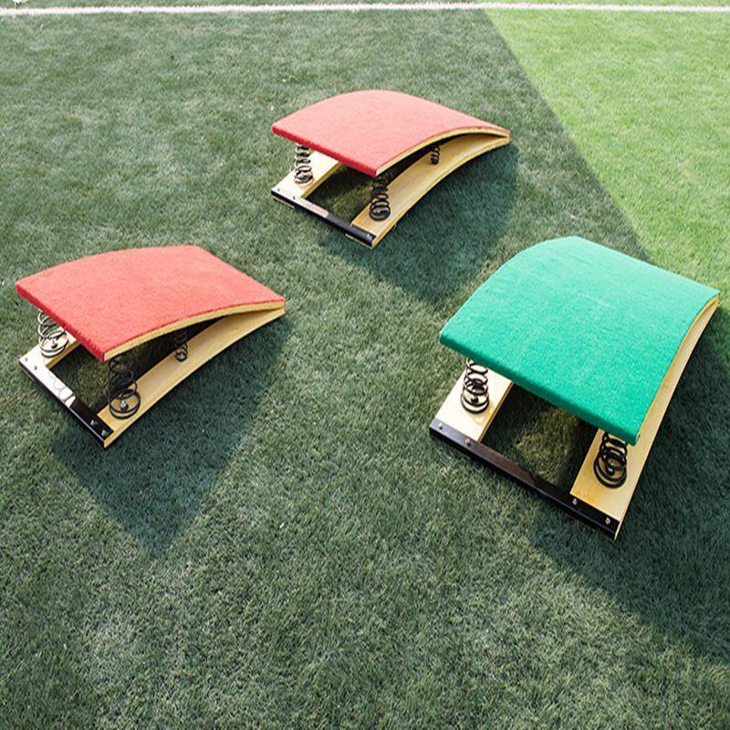 Kindergarten primary school students jumping horse -drawn goat jumping box gymnastics wood jumping saddling horse spring to help springboard pedal