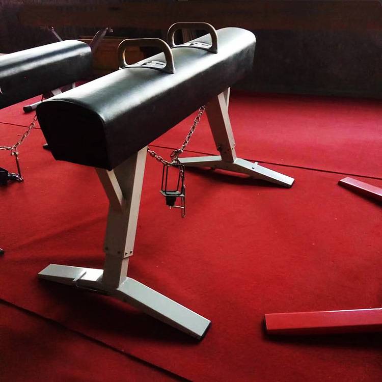 Children's physical fitness small saddle horse jumping horse training equipment Kindergarten jump box school gymnastics sports fitness jumping goat