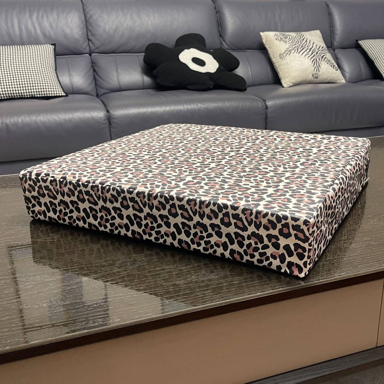 Fashion leopard pattern increased pad