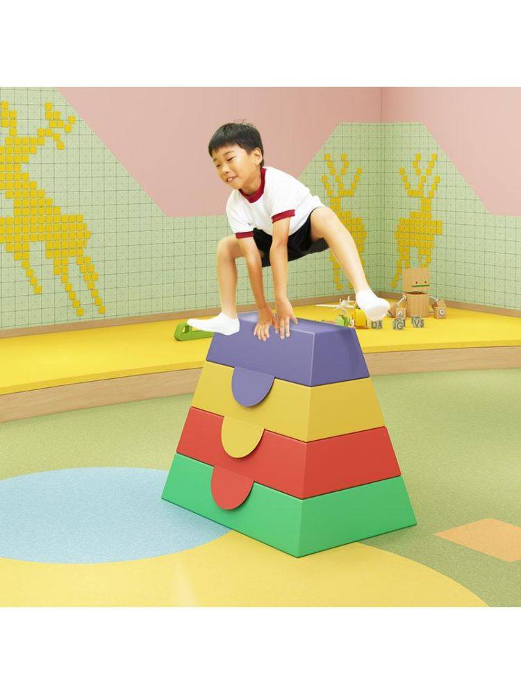 Children's Ama Mansat jumping and turning obstacles.