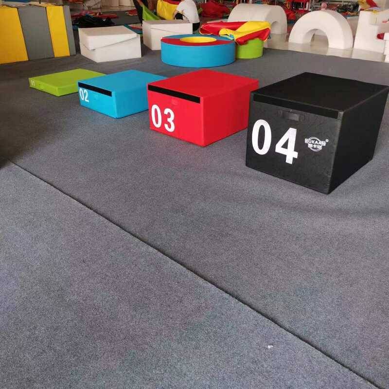 Cool Caan's progressive jumper's children's software and a jumper's kindergarten gymnastics training