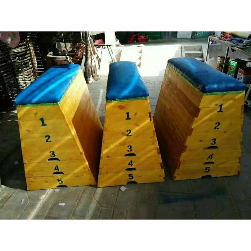 Wood training jump box 5 -level 7 -level 7 jumping horse teaching sports equipment disassembly school can meet the standard jumper
