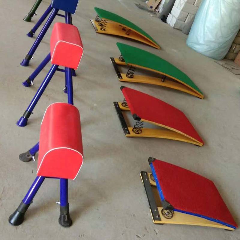 Children's adjustable horses jumping horse kindergarten saddling horse disassembled jumping box big goat jump training equipment spring assistance springboard