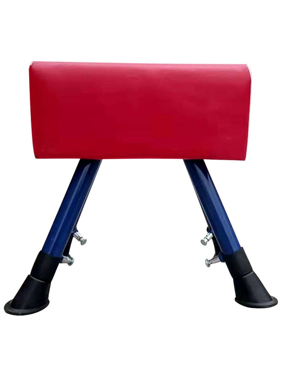 Peasant training equipment for children who are physically fit to saddle accelerator outside of a sports wooden spa